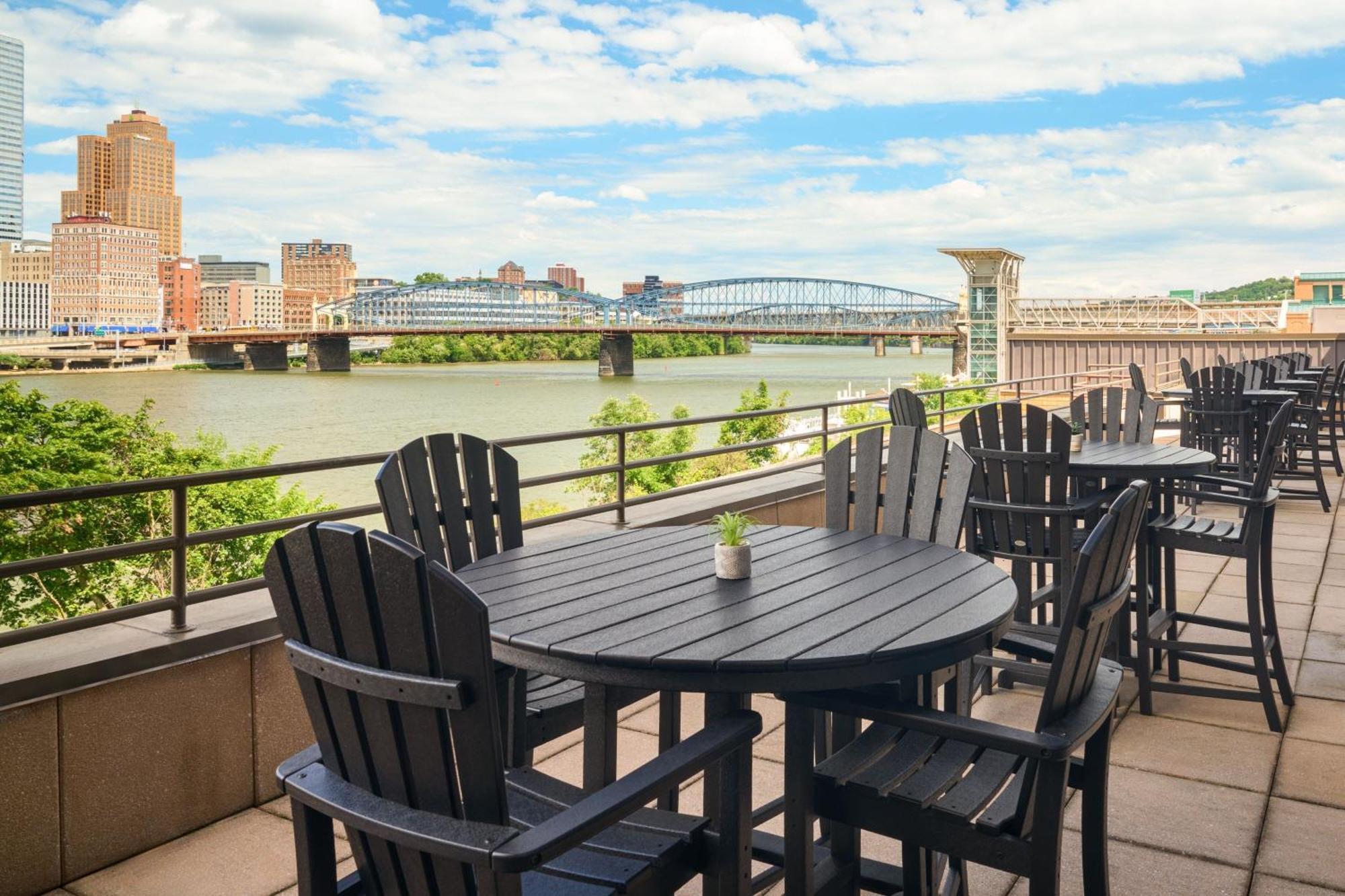 Sheraton Pittsburgh Hotel At Station Square Dış mekan fotoğraf